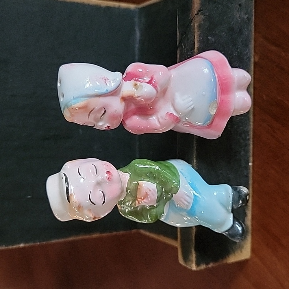 Vintage Boy and Girl Kissing